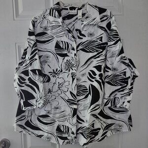 Ladies button front Top. size 24W .!00% cotton.